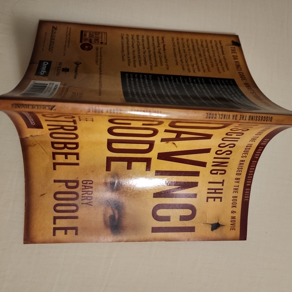 Discussing the Da Vinci Code Discussion Guide by Lee Strobel and Garry P… - Picture 3 of 6